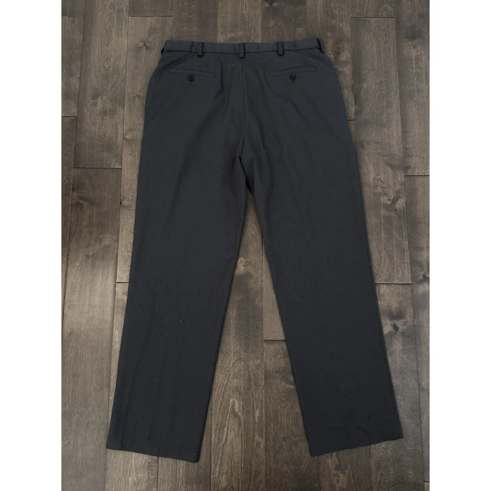 Haggar Cool 18 Pro Mens Flat Front Dress Pants 36X32 Dark Grey Expandable Waist